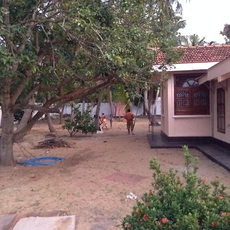 Holiday House Калпития Экстерьер фото